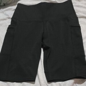 Women's Black Bike Shorts With Pockets